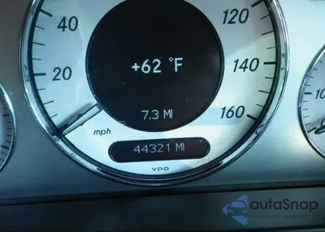 2008 Mercedes-Benz E550 from USA, damaged, VIN WDBUF72X78B272580